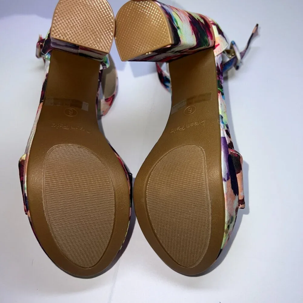 Dream Pairs Floral Open Toe Strap Block Heel Platform Heels Size 6